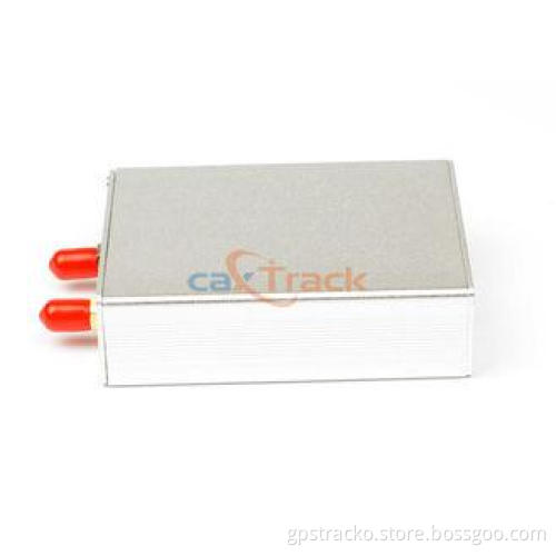 Fleet Management White GPS Tracker For Motorcycle Cut-off A